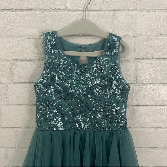 ZENZI Girls Sleeveless Sequin Embroidered Dress in Ocean Green - Picture 2 of 9
